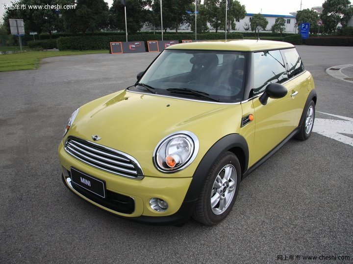 {娛樂城}(宾利迷你mini女款图片及价格绿色)